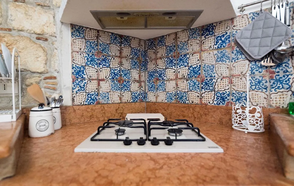 La Casa Del Cedro Villa Palermo Italy
